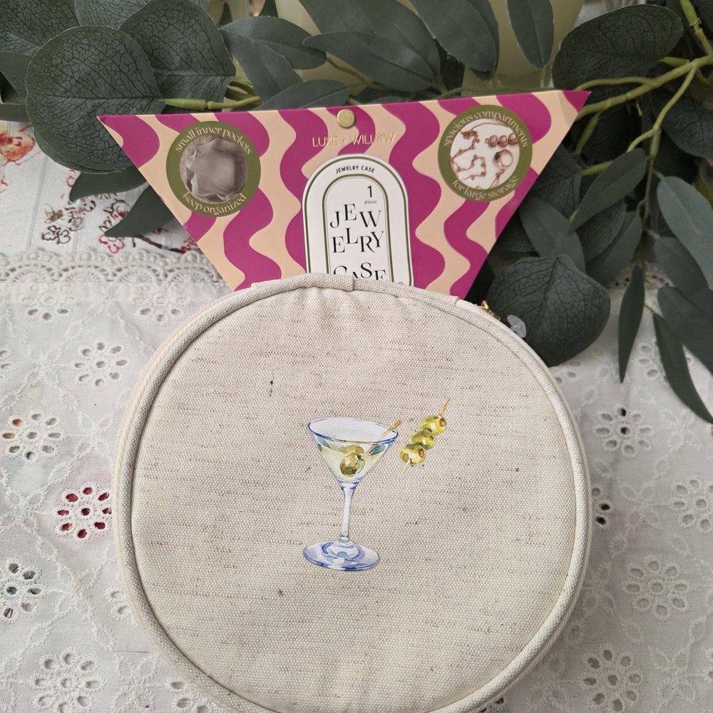 Chic Cream Jewelry Organizer with Martini Design